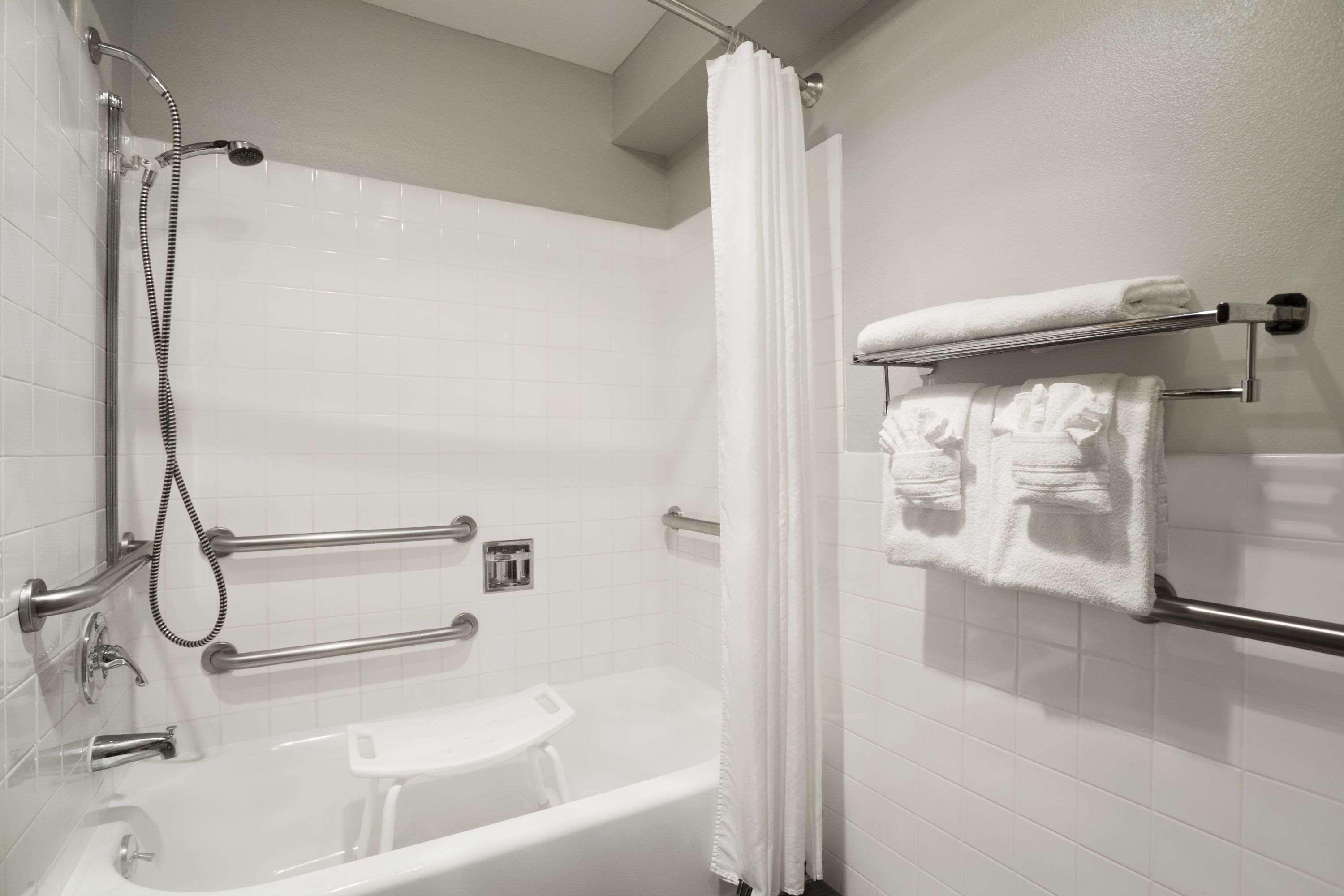 Days Inn By Wyndham Lacey Olympia Area Extérieur photo